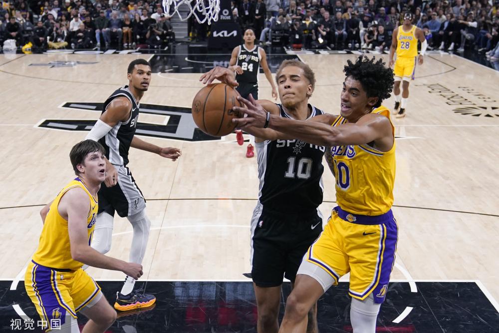 这位来自阿 这位来自阿