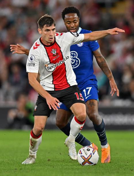 社是巨大损 社是巨大损